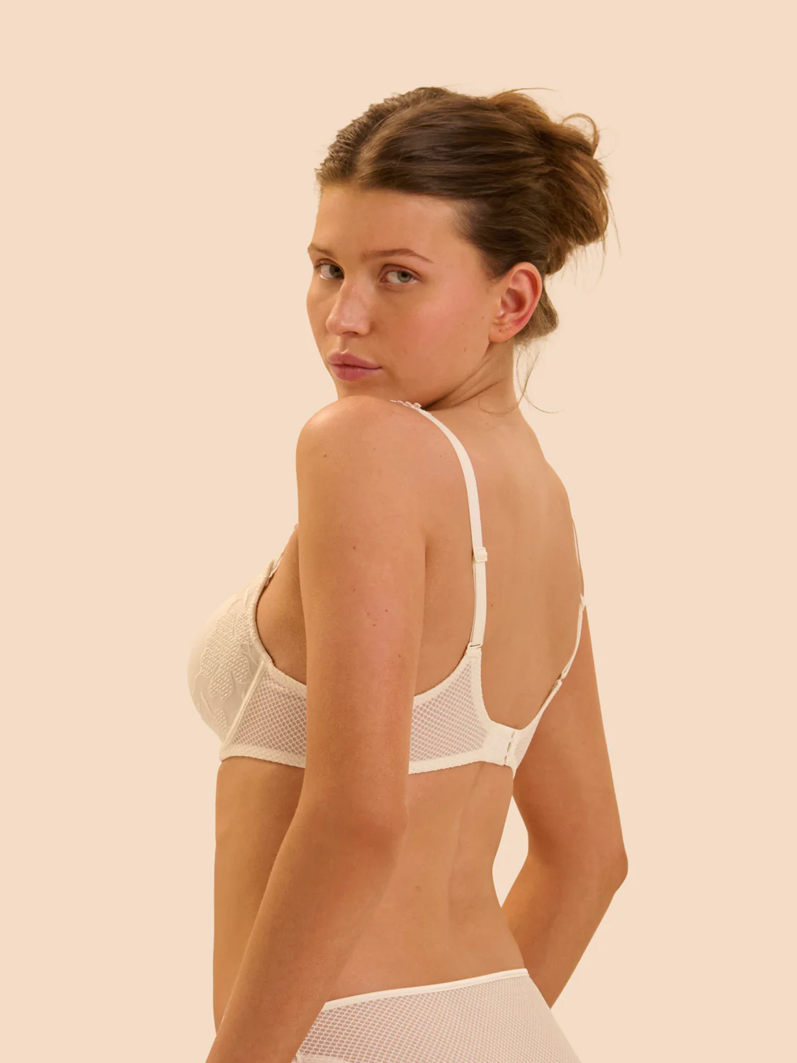 3D plunge bra - Natural - Image 2