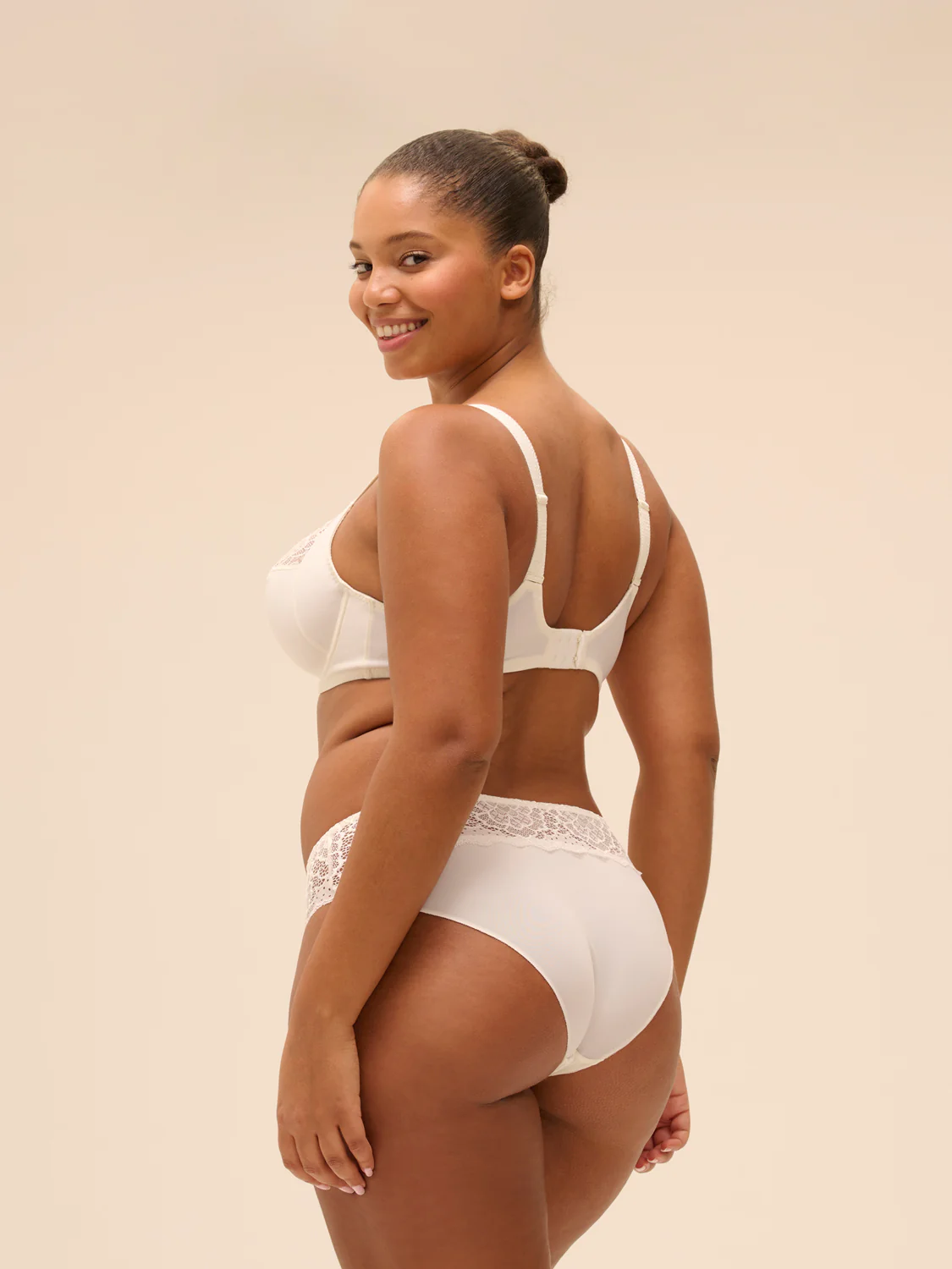 Full cup support bra - Natural - Image 5