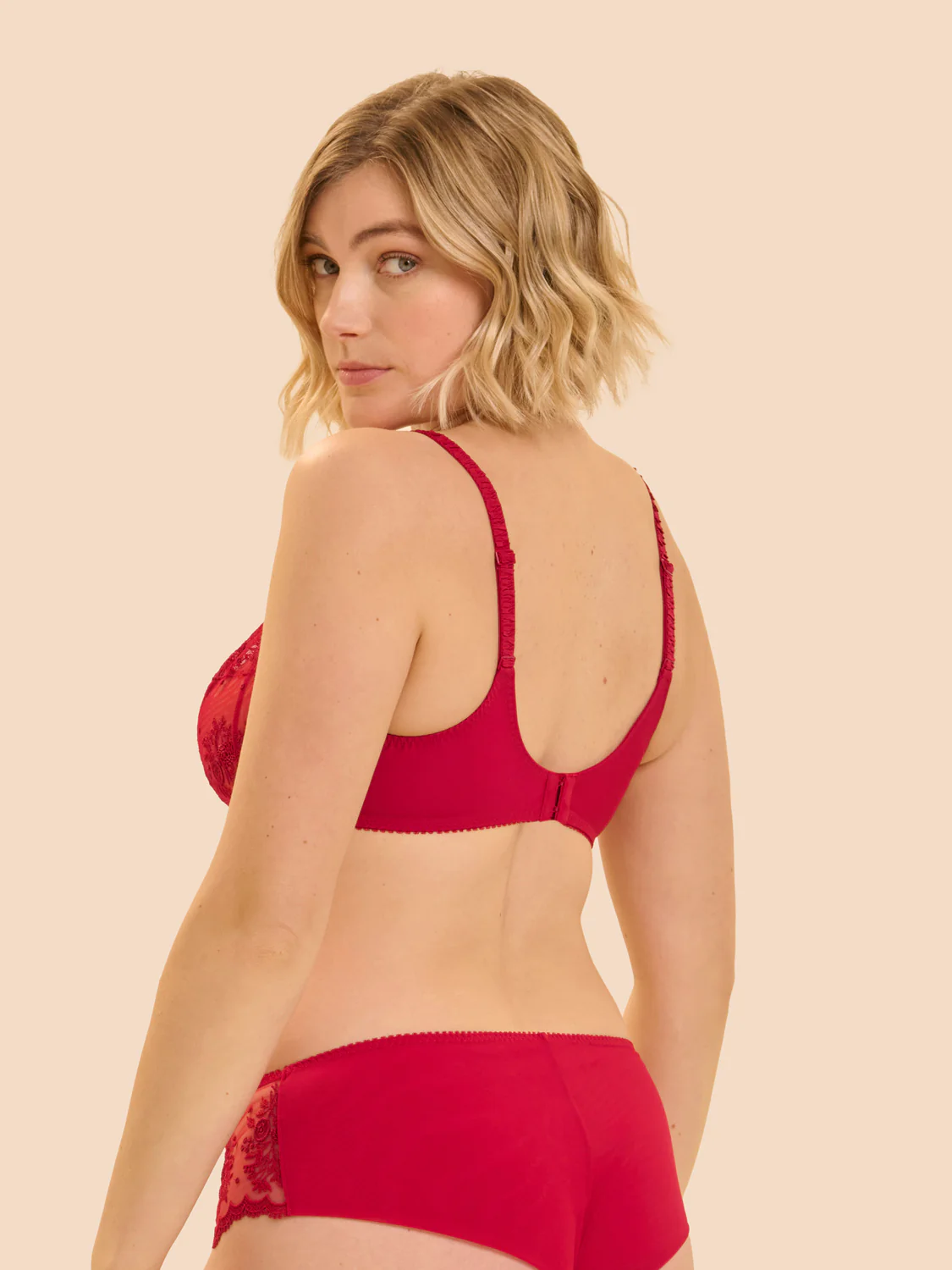 Full cup support bra - Opera Red - Image 3