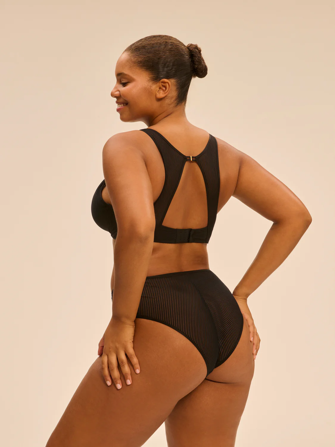 High-waist brief - Black - Image 10