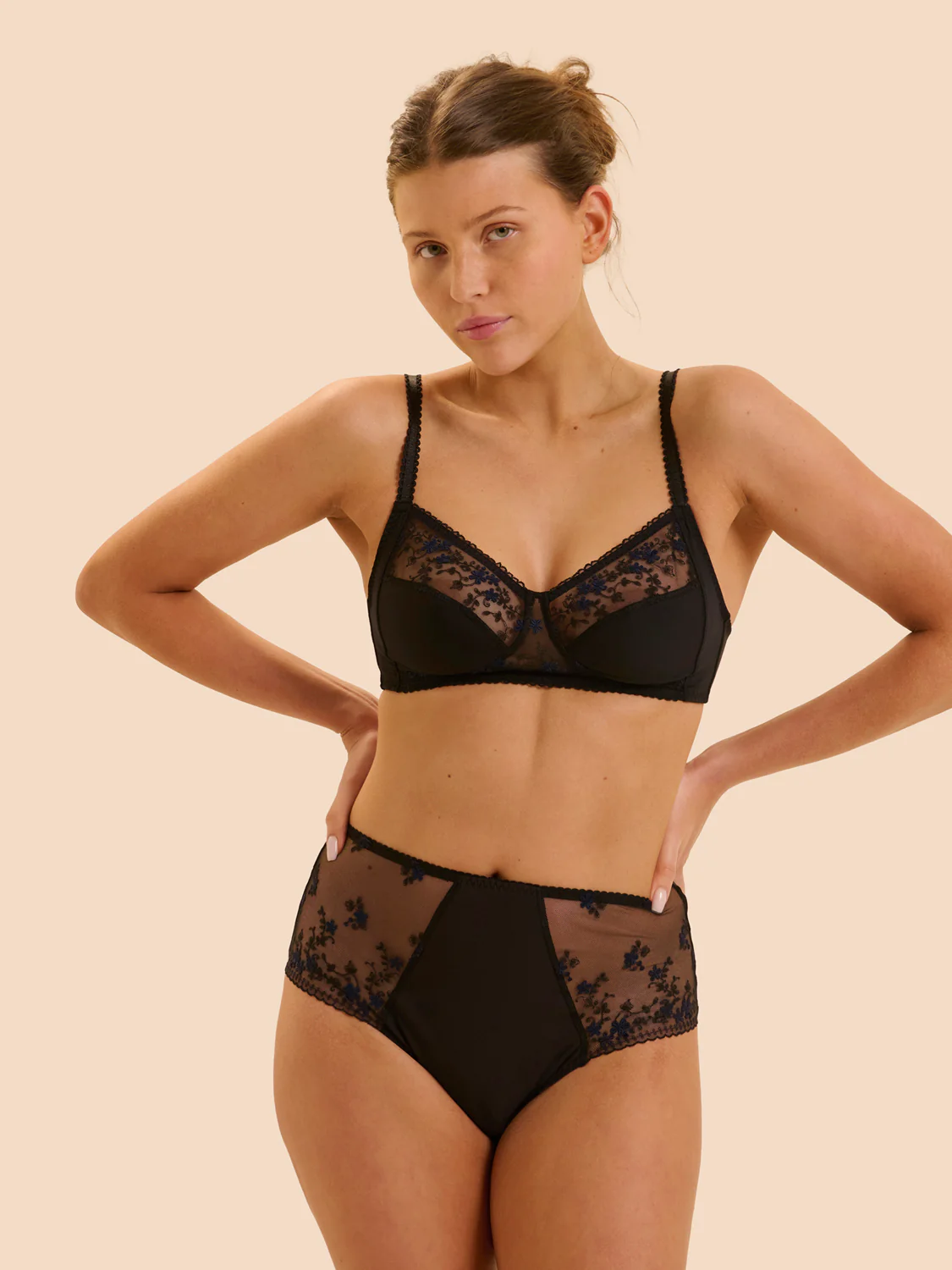 High-waist brief - Black - Image 6