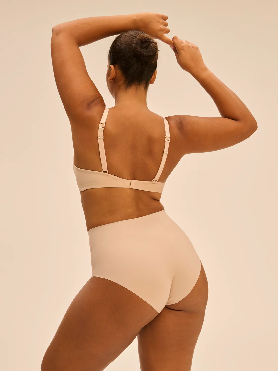 Padding plunge bra - Peau rosée - Image 10