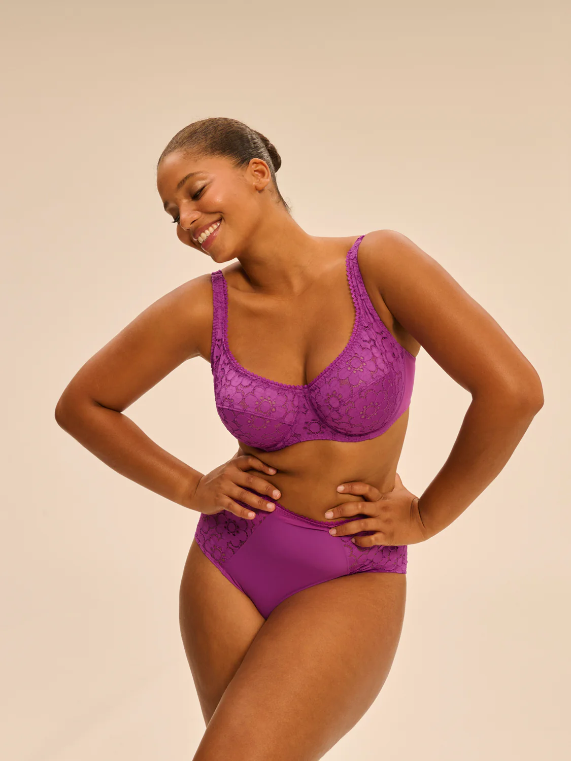 Plunging full cup bra - Divine Purple - Image 3