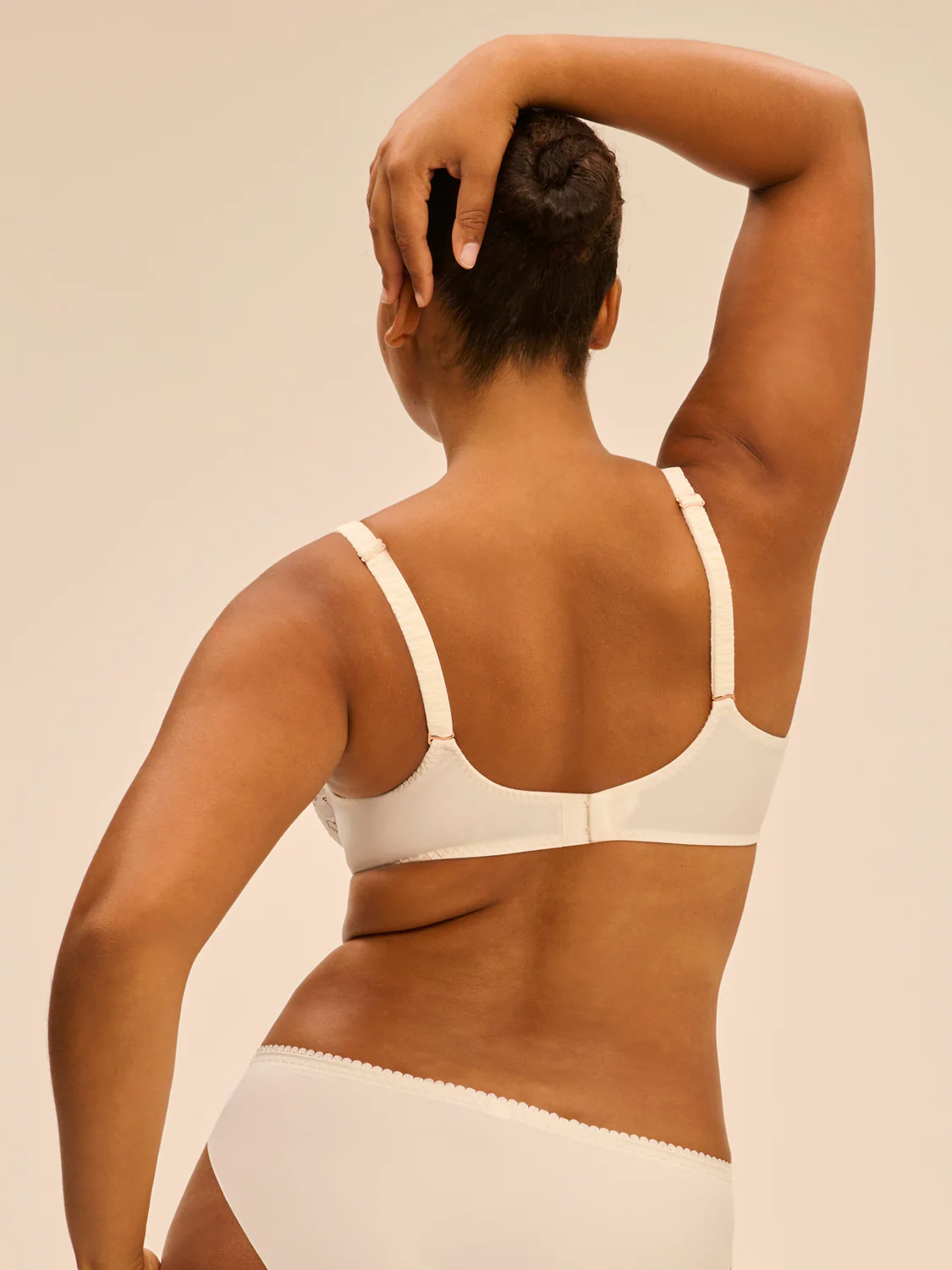 Plunging full cup bra - Natural - Image 2