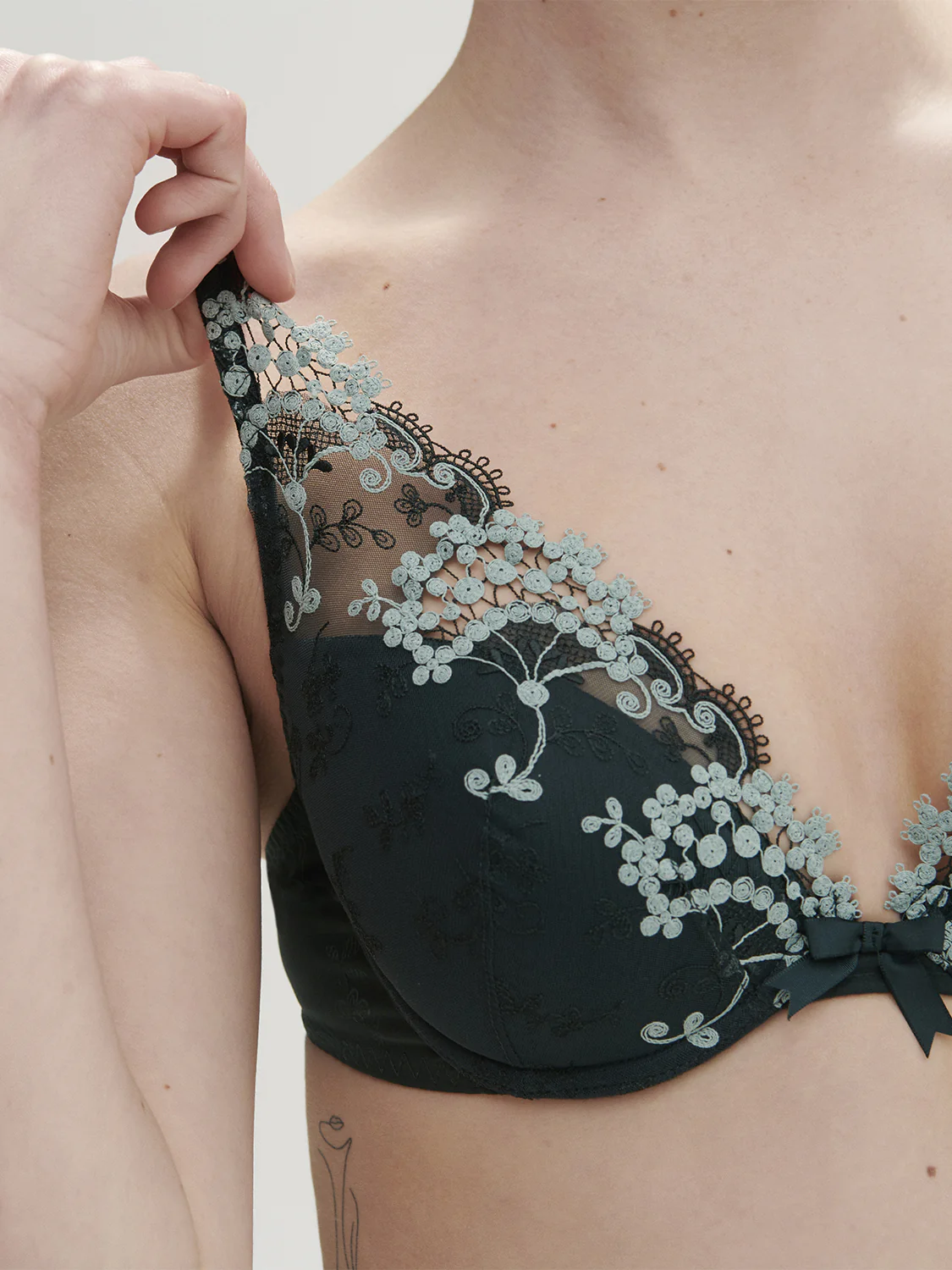 Plunging push-up bra - Kolsaï Green - Image 6