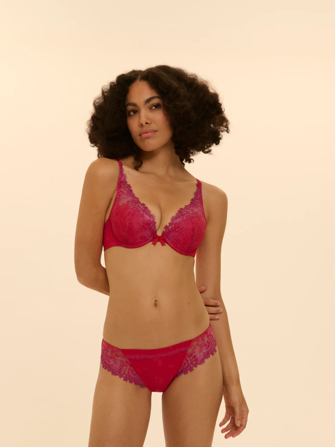 Plunging push-up bra - Rainbow Red - Image 5