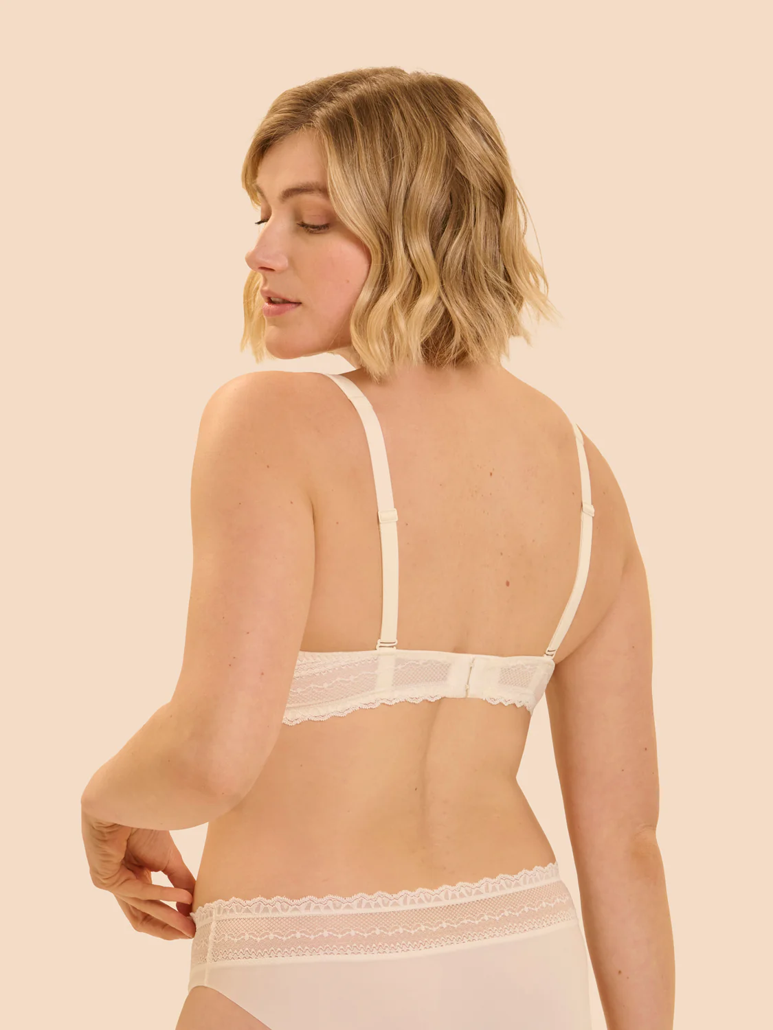 Plunging underwired bra - Natural - Image 2