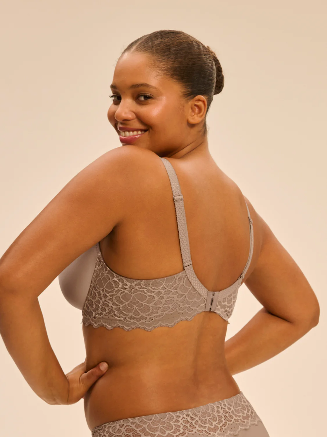 Spacer plunge bra - Grege - Image 8