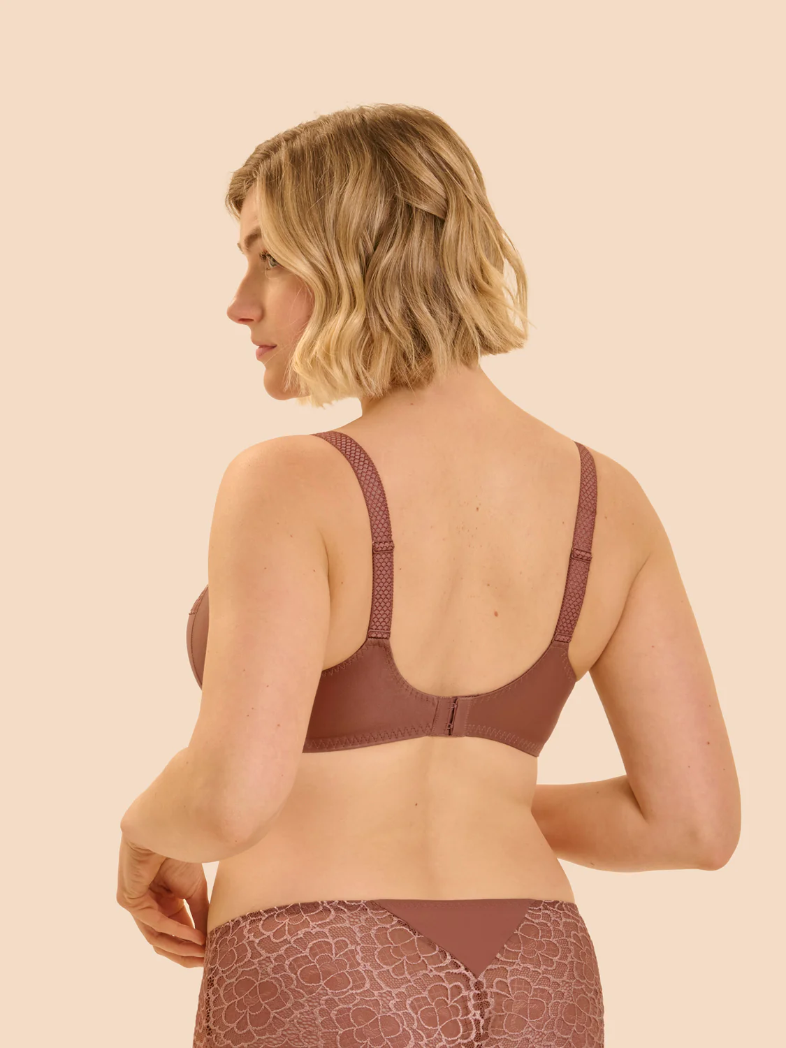 Structured wireless bra - Coco brown - Image 2